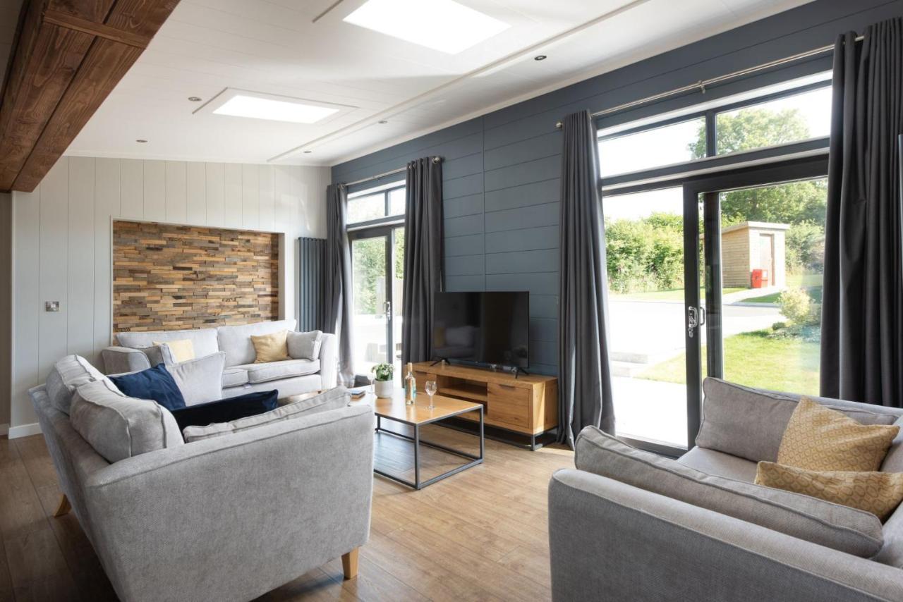 Primrose Lodge, 25 Roadford Lake Lodges Lifton Екстериор снимка
