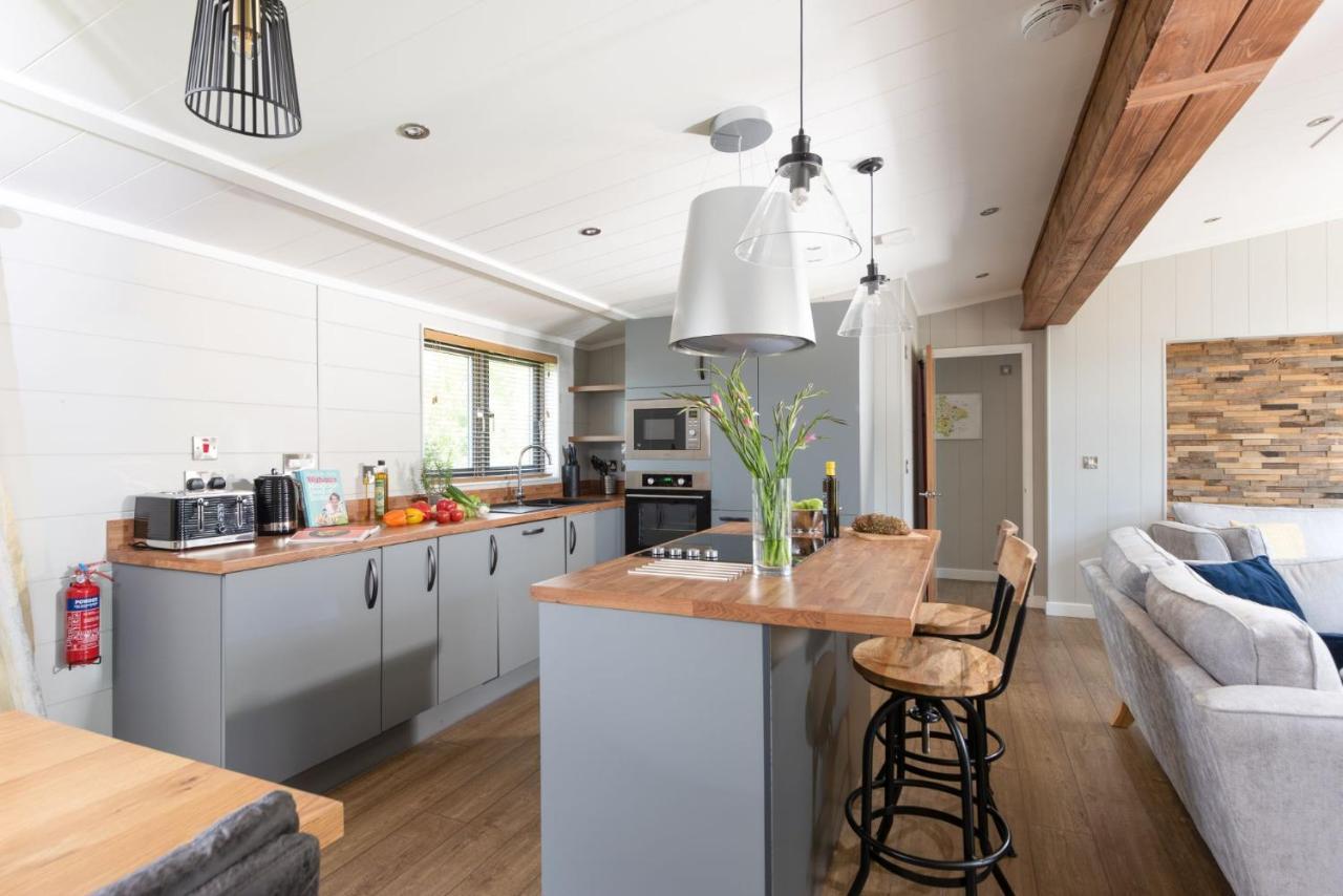 Primrose Lodge, 25 Roadford Lake Lodges Lifton Екстериор снимка
