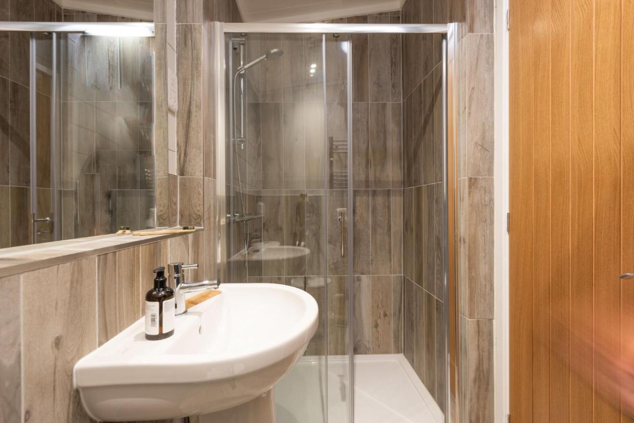 Primrose Lodge, 25 Roadford Lake Lodges Lifton Екстериор снимка