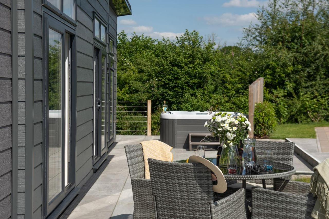 Primrose Lodge, 25 Roadford Lake Lodges Lifton Екстериор снимка